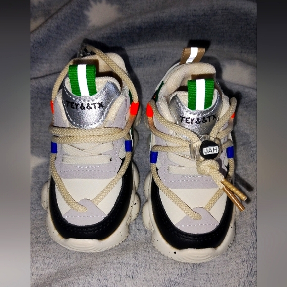 Toddler Boy Sneakers - Picture 1 of 4